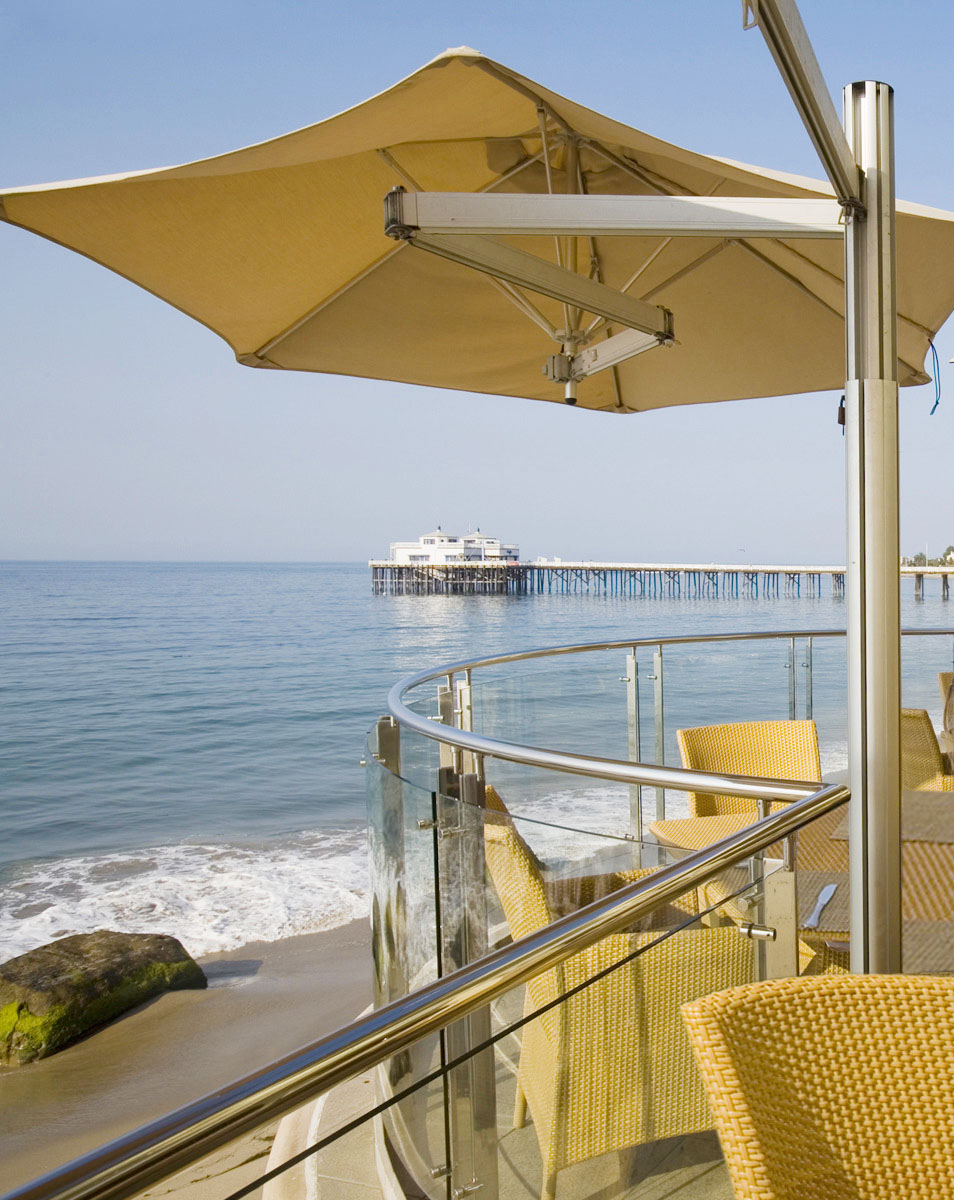 Malibu Beach Inn – Rami Designs